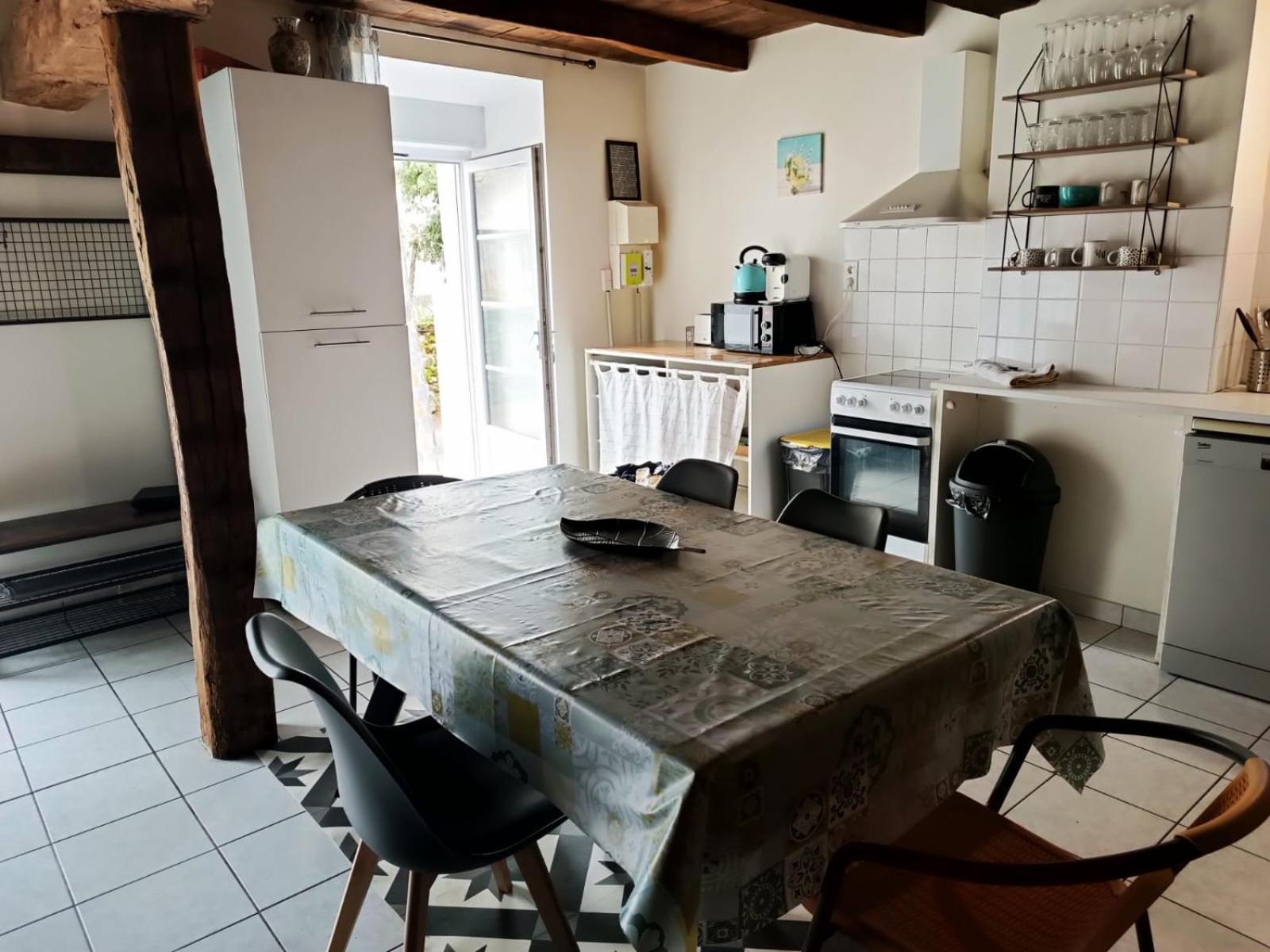 Cap Nature - T3 Et T4 En Perigord Vert - Ideal Pros Et Groupes Max 18P Champniers-et-Reilhac Exterior foto